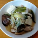 豆腐と長ネギと豚肉と椎茸の煮物